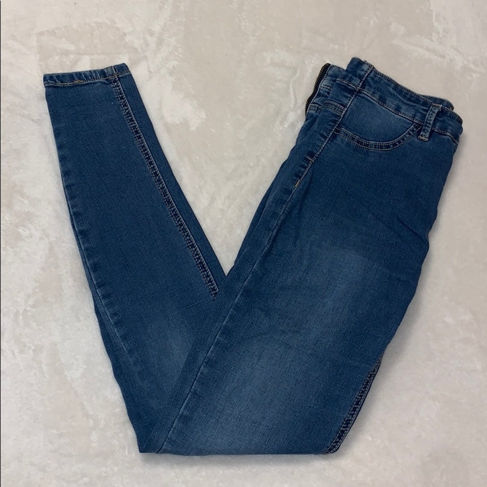 💜2/40$💜Jeans high waisted (size 3)